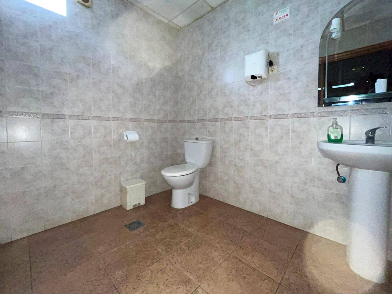 3 soveværelse Erhverv til salg i Cozvijar - € 450.000 (Ref: 9062290)