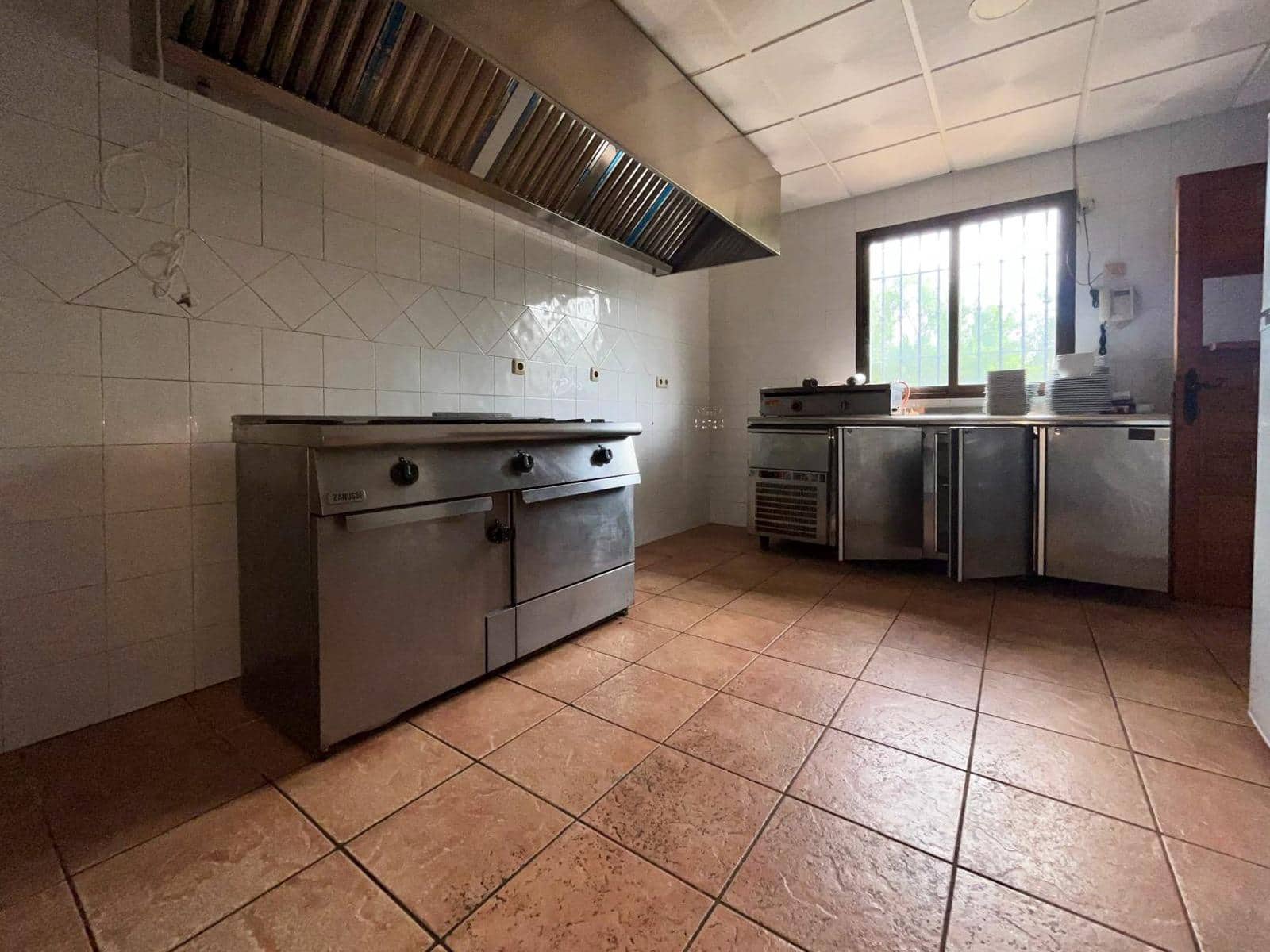 3 soveværelse Erhverv til salg i Cozvijar - € 450.000 (Ref: 9062290)