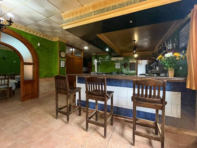 3 Zimmer Gewerbe zu verkaufen in Cozvijar, Villamena - 450.000 € (Ref: 9062290)
