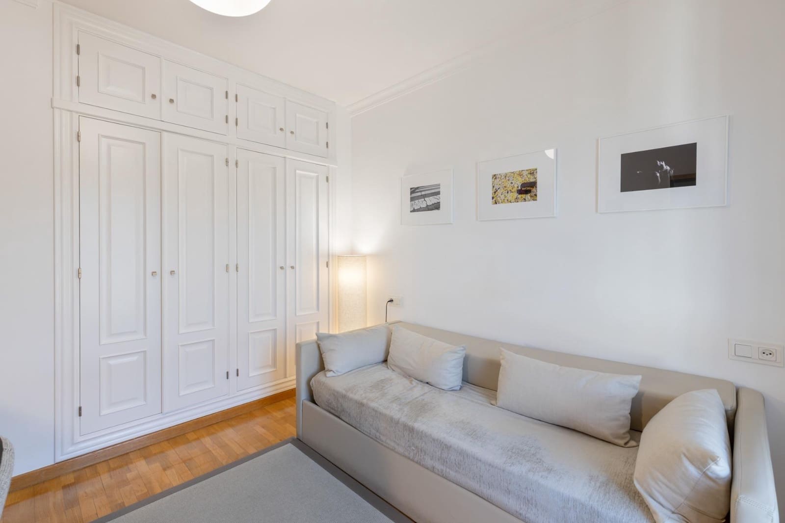 4 soveværelse Villa til salg i Granada by - € 389.000 (Ref: 9077909)