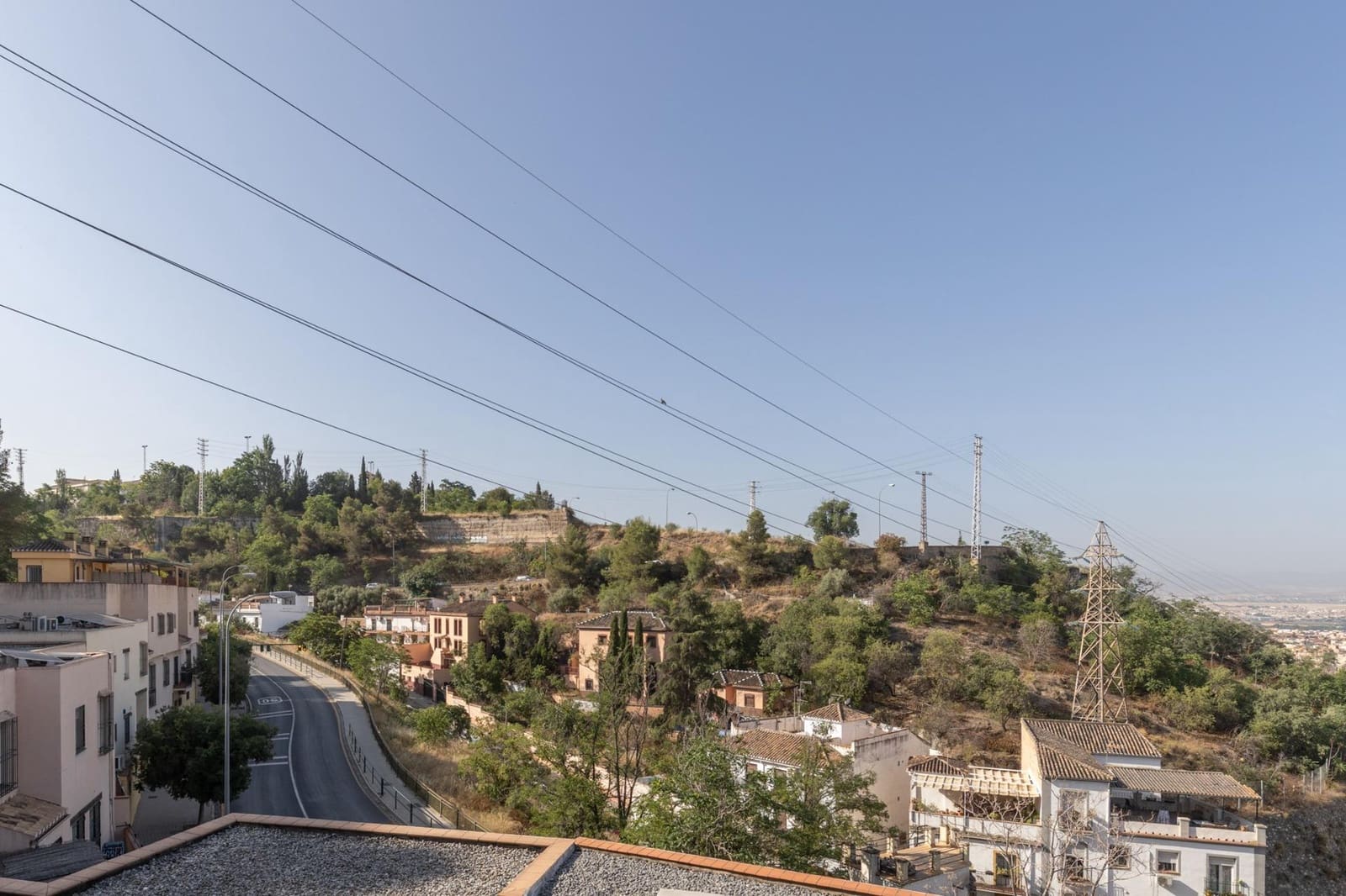 4 soveværelse Villa til salg i Granada by - € 389.000 (Ref: 9077909)