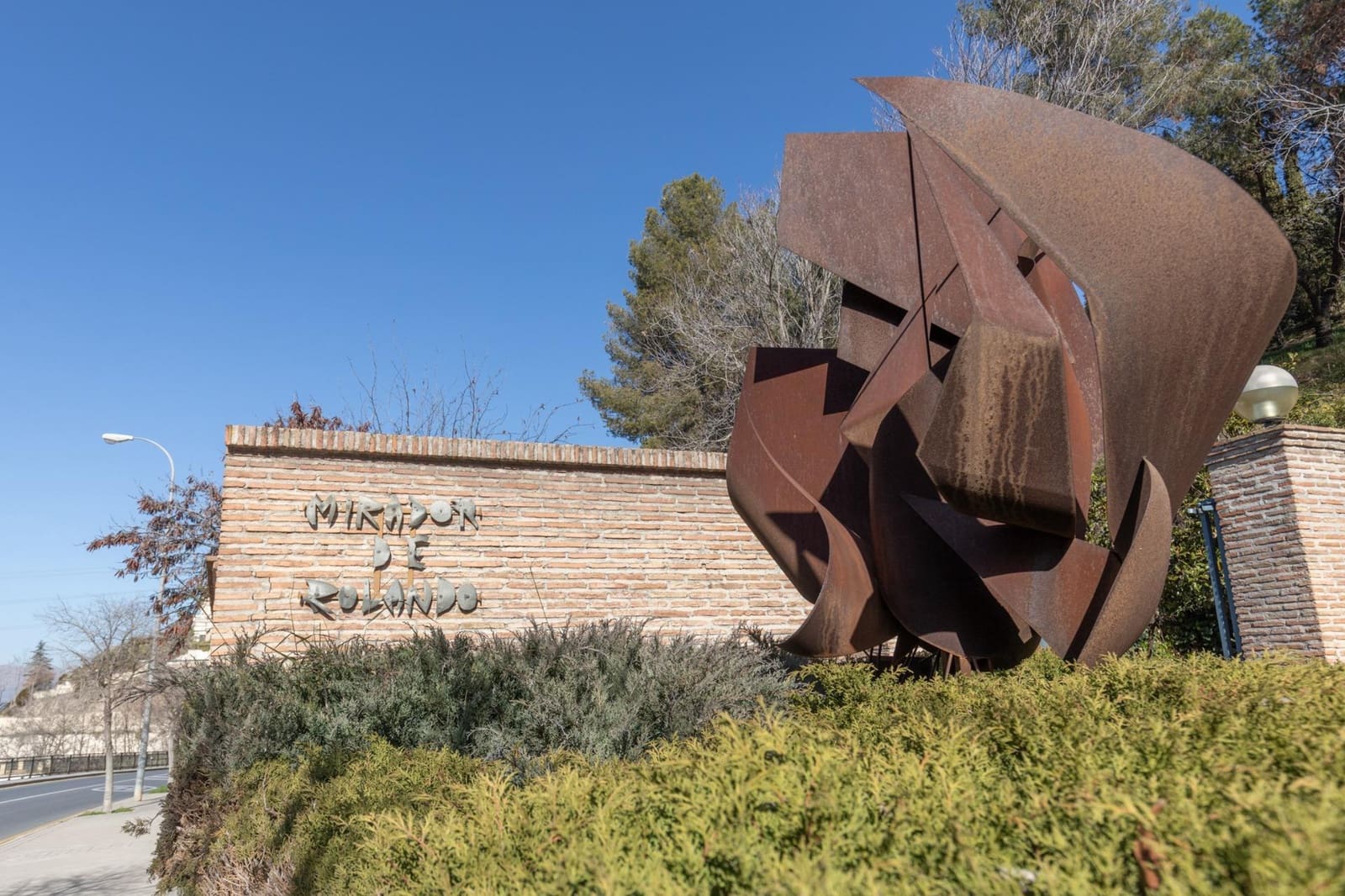 4 soveværelse Villa til salg i Granada by - € 389.000 (Ref: 9077909)