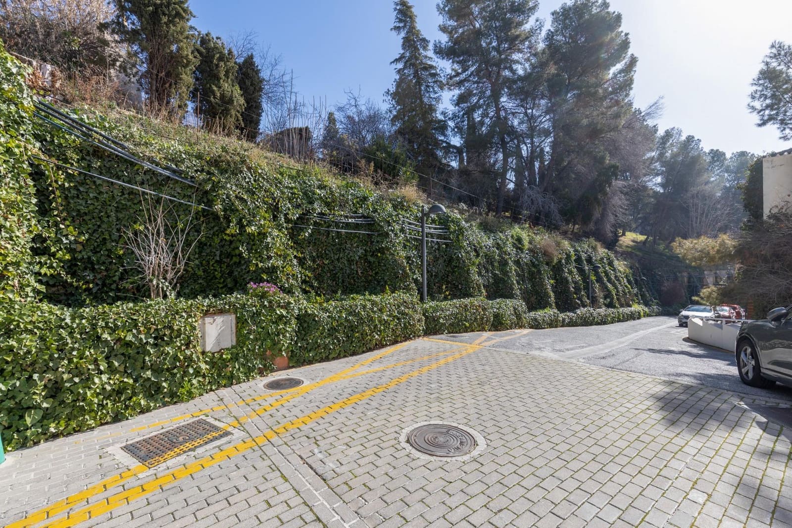 4 soveværelse Villa til salg i Granada by - € 389.000 (Ref: 9077909)