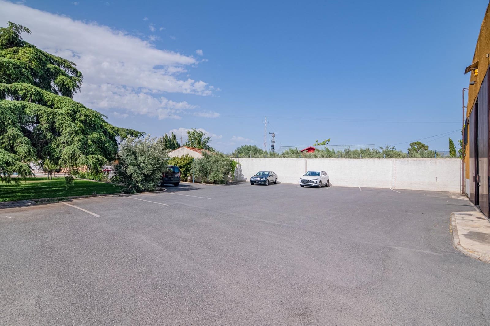 4 sypialnia Biznes na sprzedaż w Alhendin z basenem - 1 190 000 € (Ref: 9089722)