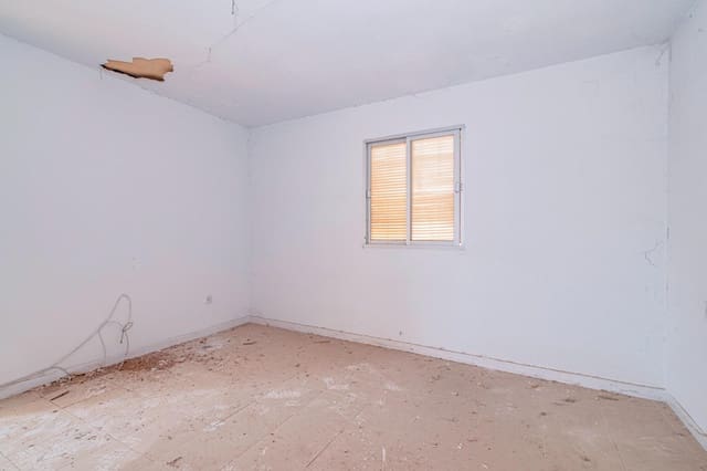 3 soveværelse Byhus til salg i Dúrcal - € 69.990 (Ref: 9102831)