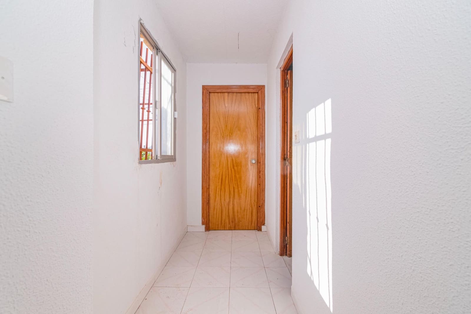 3 soveværelse Byhus til salg i Durcal - € 69.990 (Ref: 9102831)