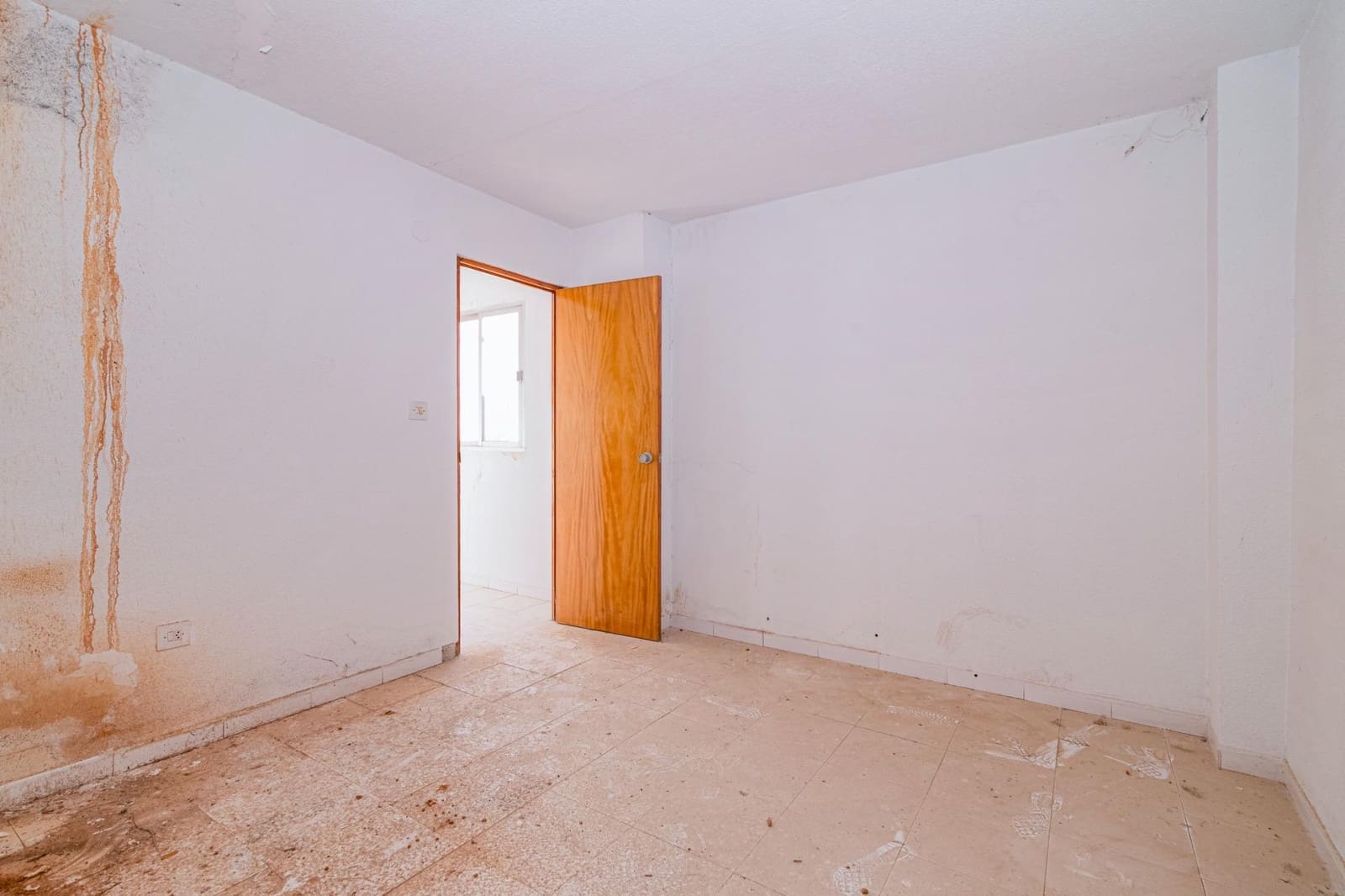 3 soveværelse Byhus til salg i Durcal - € 69.990 (Ref: 9102831)