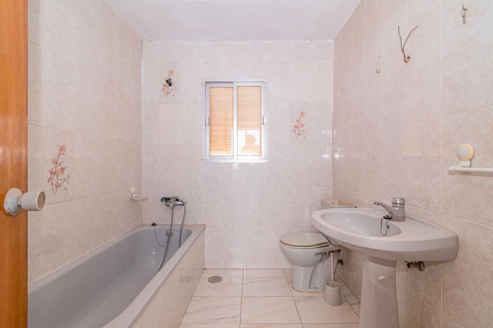 3 soveværelse Byhus til salg i Durcal - € 69.990 (Ref: 9102831)