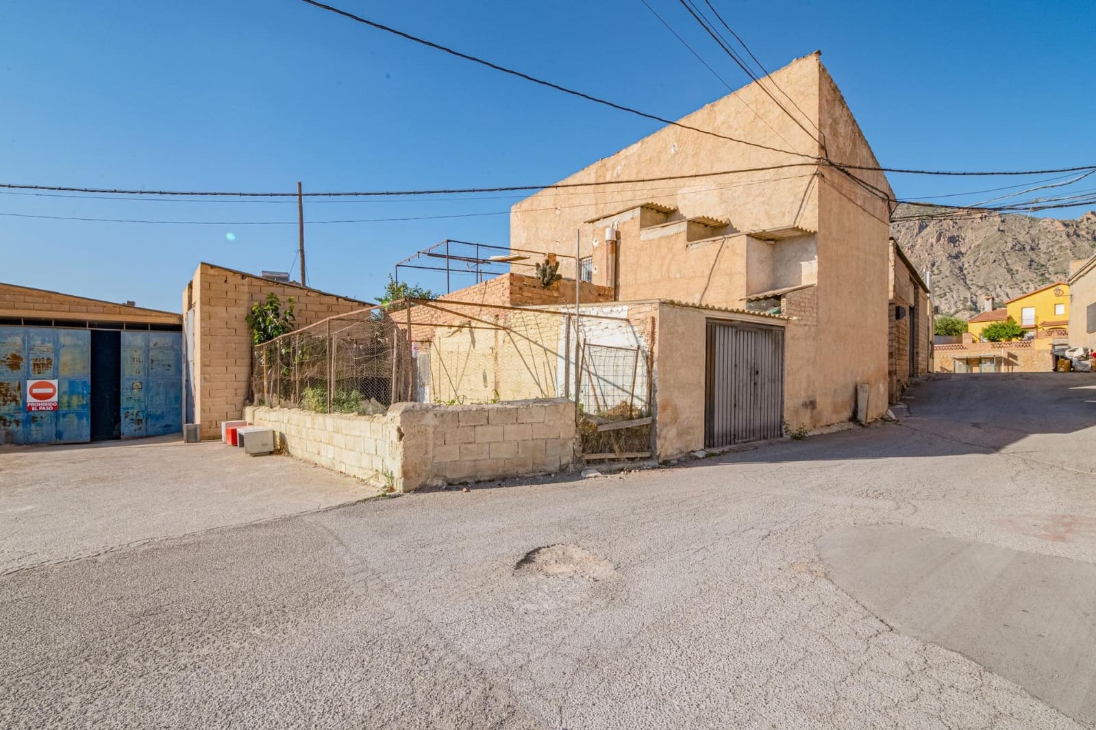 3 soveværelse Byhus til salg i Durcal - € 69.990 (Ref: 9102831)