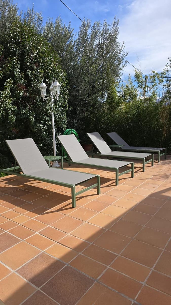 6 soveværelse Finca/Landehus til salg i Huetor Santillan med swimmingpool garage - € 790.000 (Ref: 9108603)