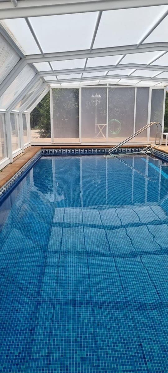 6 soveværelse Finca/Landehus til salg i Huetor Santillan med swimmingpool garage - € 790.000 (Ref: 9108603)