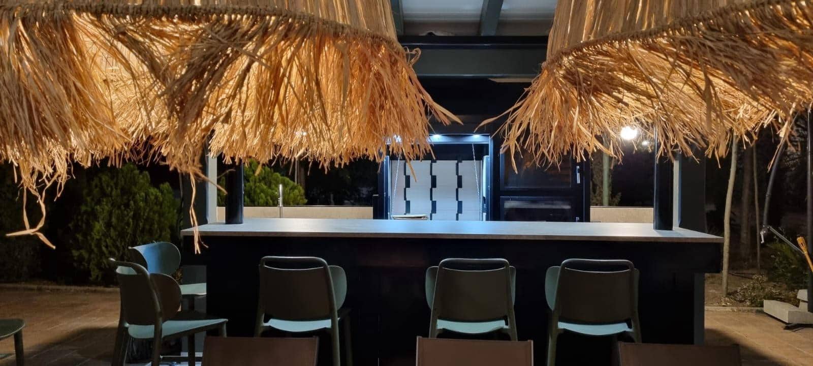 6 soveværelse Finca/Landehus til salg i Huetor Santillan med swimmingpool garage - € 790.000 (Ref: 9108603)