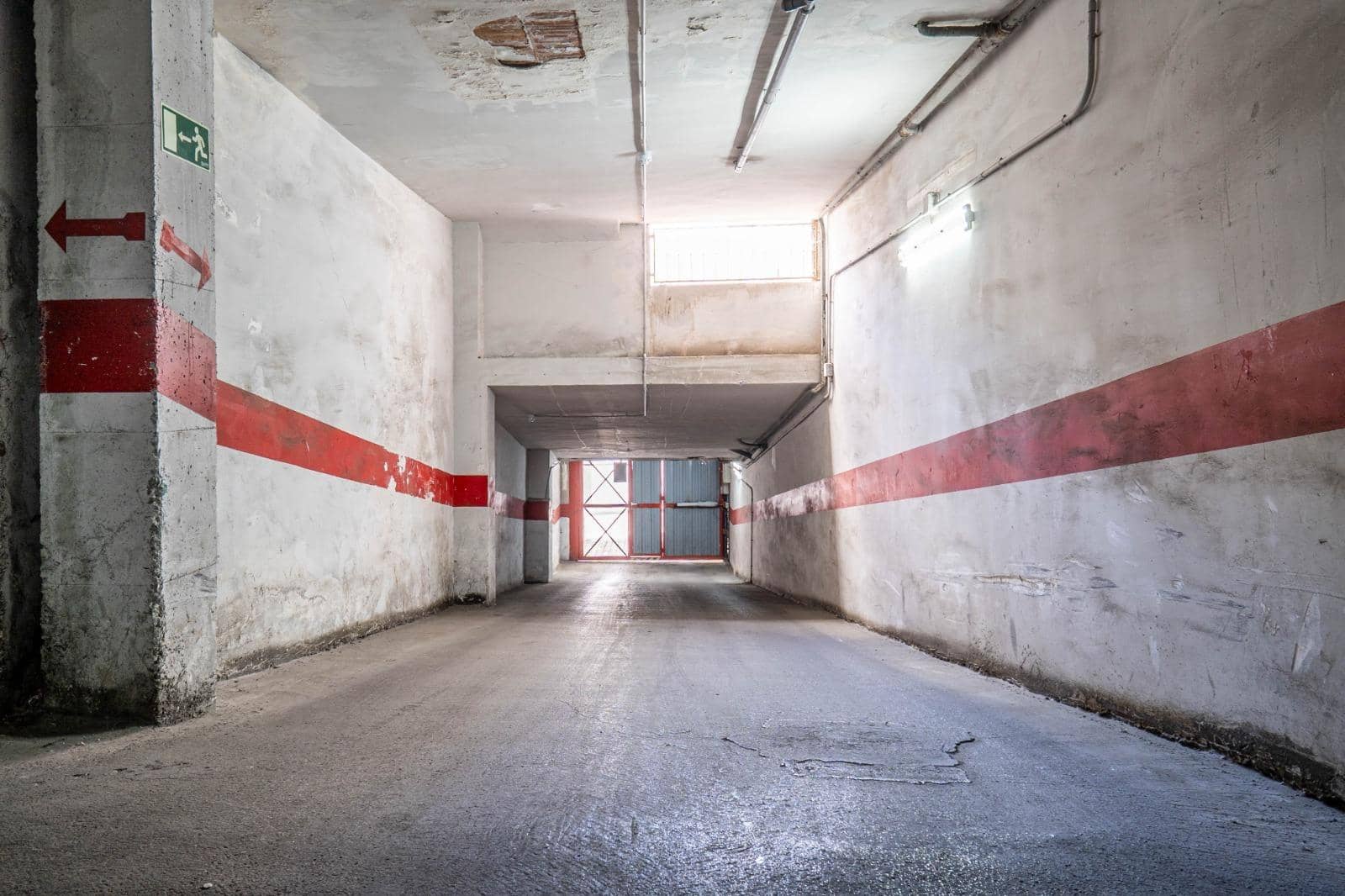 Garage te koop in Cenes de la Vega - € 9.000 (Ref: 9112281)