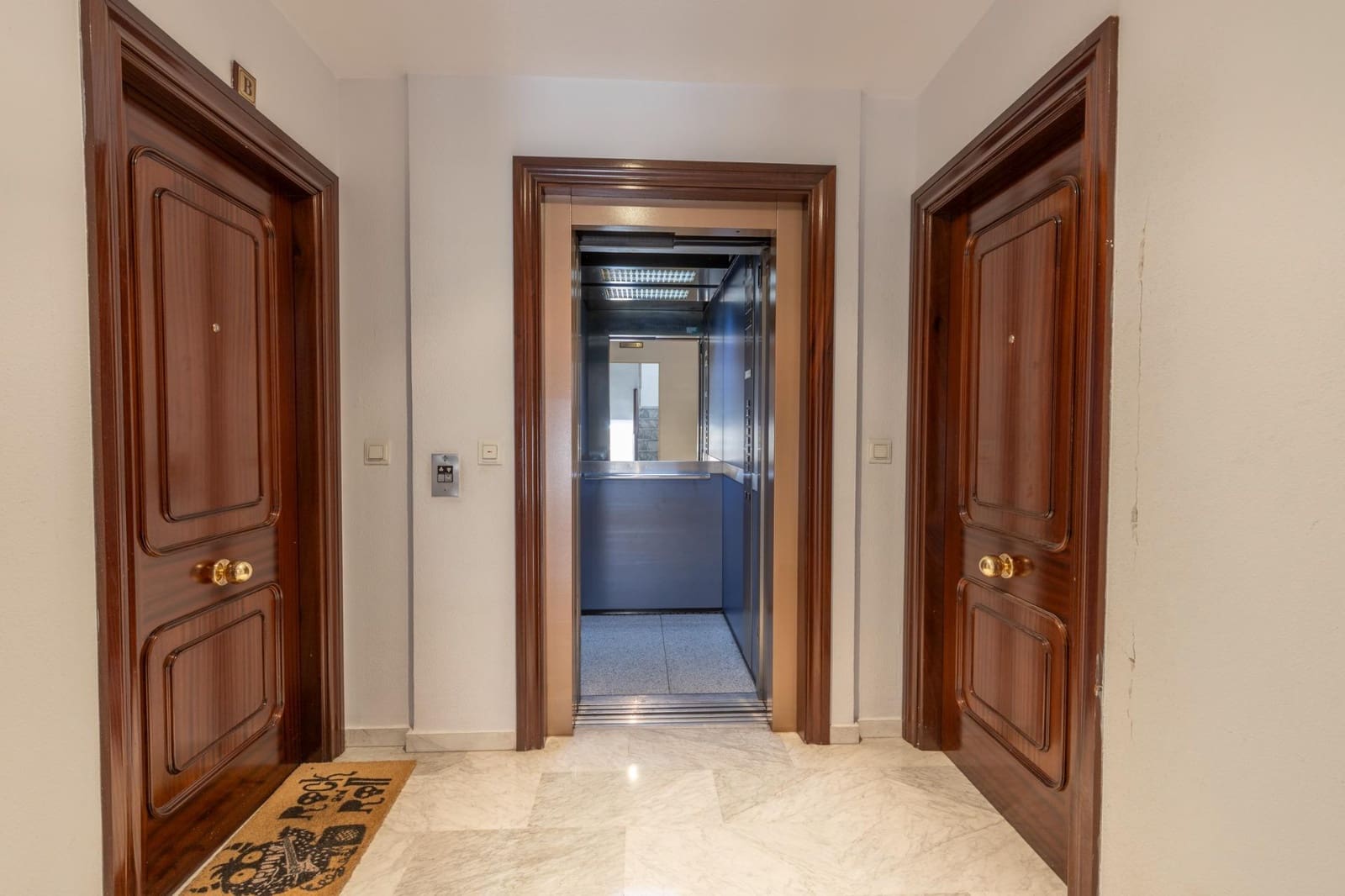 4 chambre Appartement à vendre à Grenade ville avec garage - 435 000 € (Ref: 9118667)