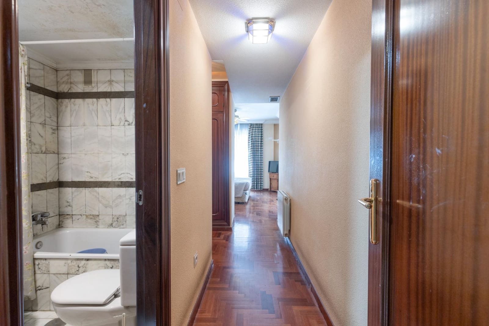 4 chambre Appartement à vendre à Grenade ville avec garage - 435 000 € (Ref: 9118667)