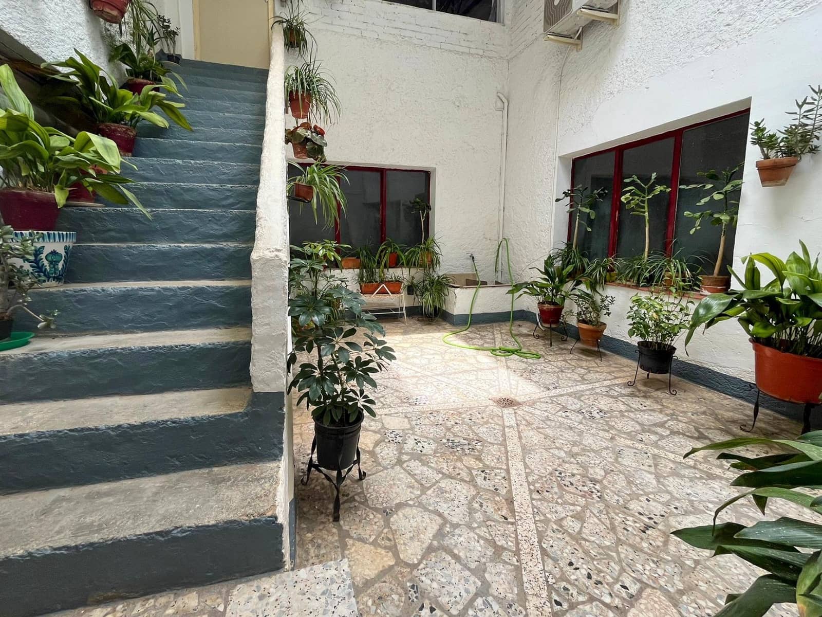 6 soveværelse Byhus til salg i Durcal med garage - € 226.000 (Ref: 9128204)