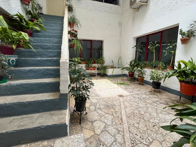 6 soveværelse Byhus til salg i Dúrcal med garage - € 226.000 (Ref: 9128204)