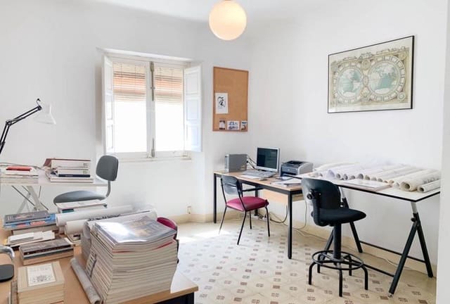 Piso de 3 habitaciones en Carretera de la Sierra, Granada ciudad en venta - 270.000 € (Ref: 9132304)