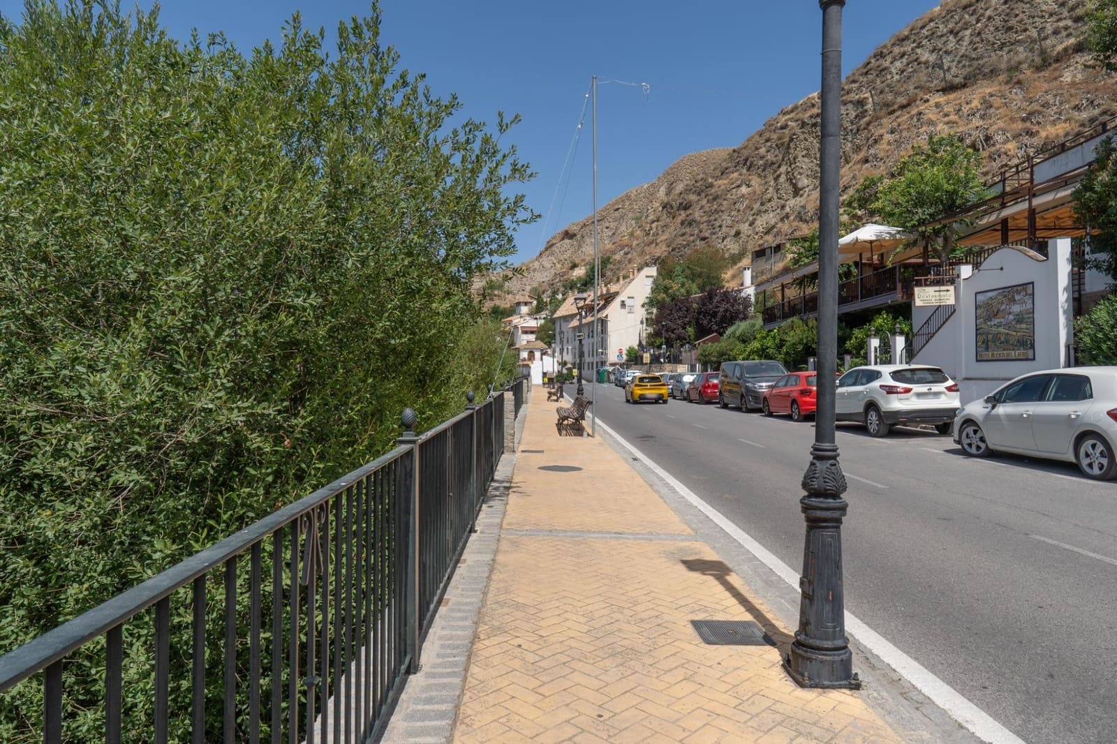 Cave House for sale in Monachil - € 80,000 (Ref: 9132305)