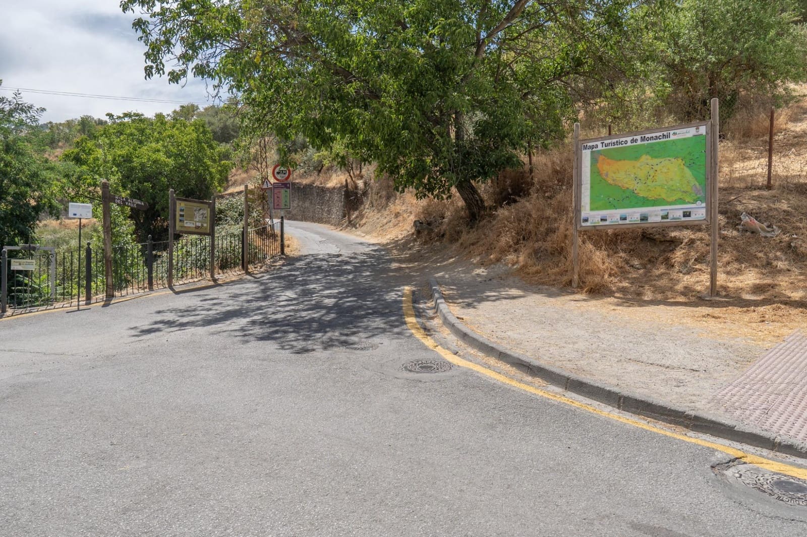 Cave House for sale in Monachil - € 80,000 (Ref: 9132305)