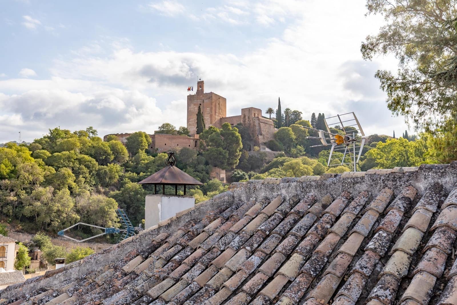 2 soveværelse Byhus til salg i Granada by - € 299.000 (Ref: 9147054)