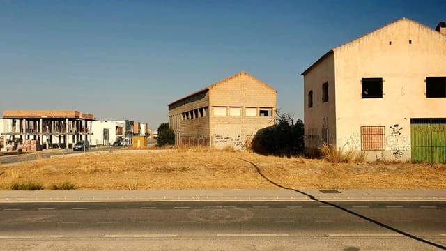 Byggetomt til salgs i Churriana de la Vega - € 375 000 (Ref: 9173418)