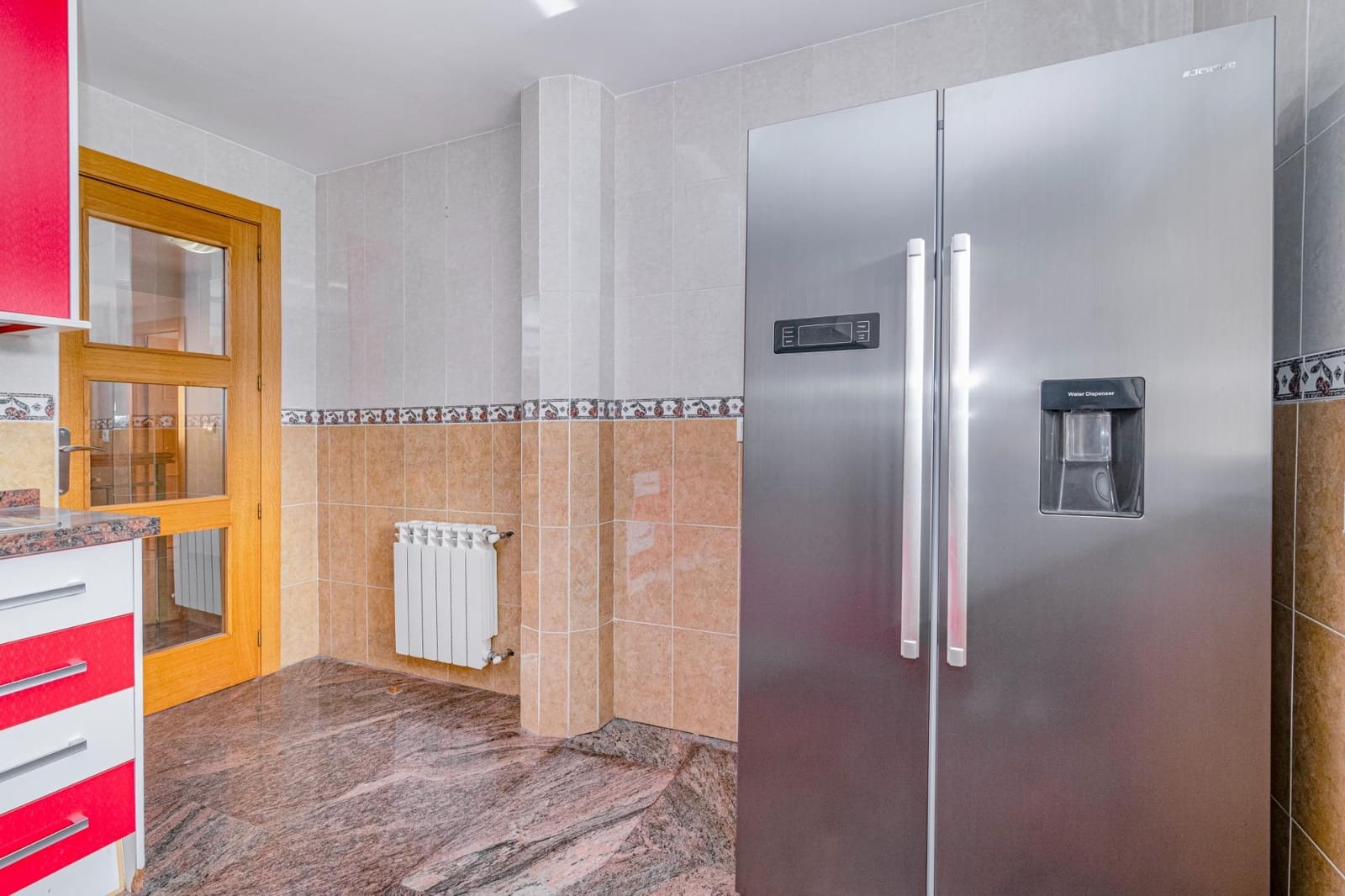 4 soveværelse Semi-Rækkehus til salg i Ogijares med swimmingpool garage - € 349.000 (Ref: 9192304)