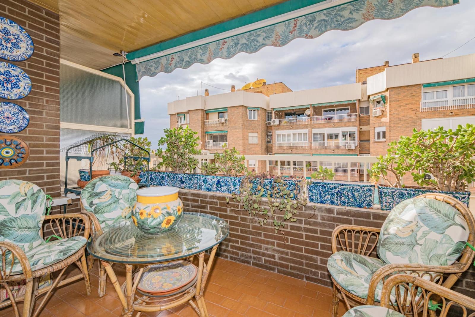 4 sypialnia Mieszkanie na sprzedaż w Miasto Grenada z garażem - 390 000 € (Ref: 9200444)