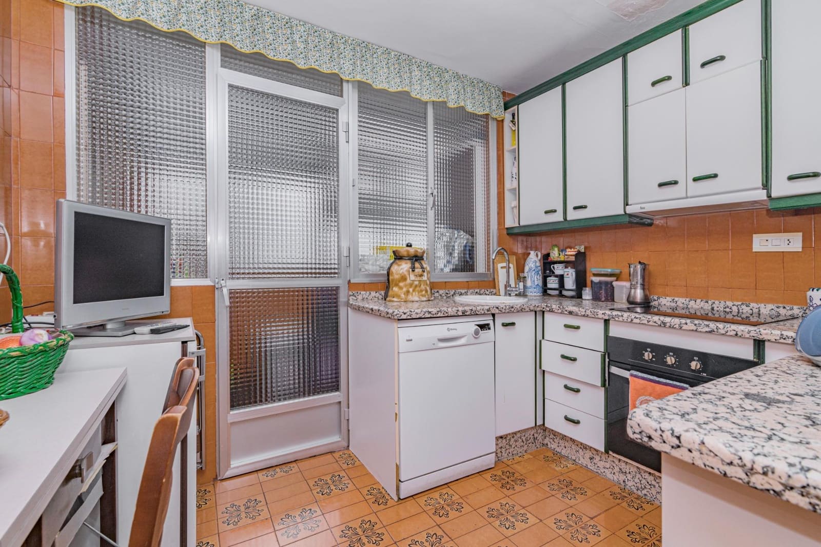 4 sypialnia Mieszkanie na sprzedaż w Miasto Grenada z garażem - 390 000 € (Ref: 9200444)