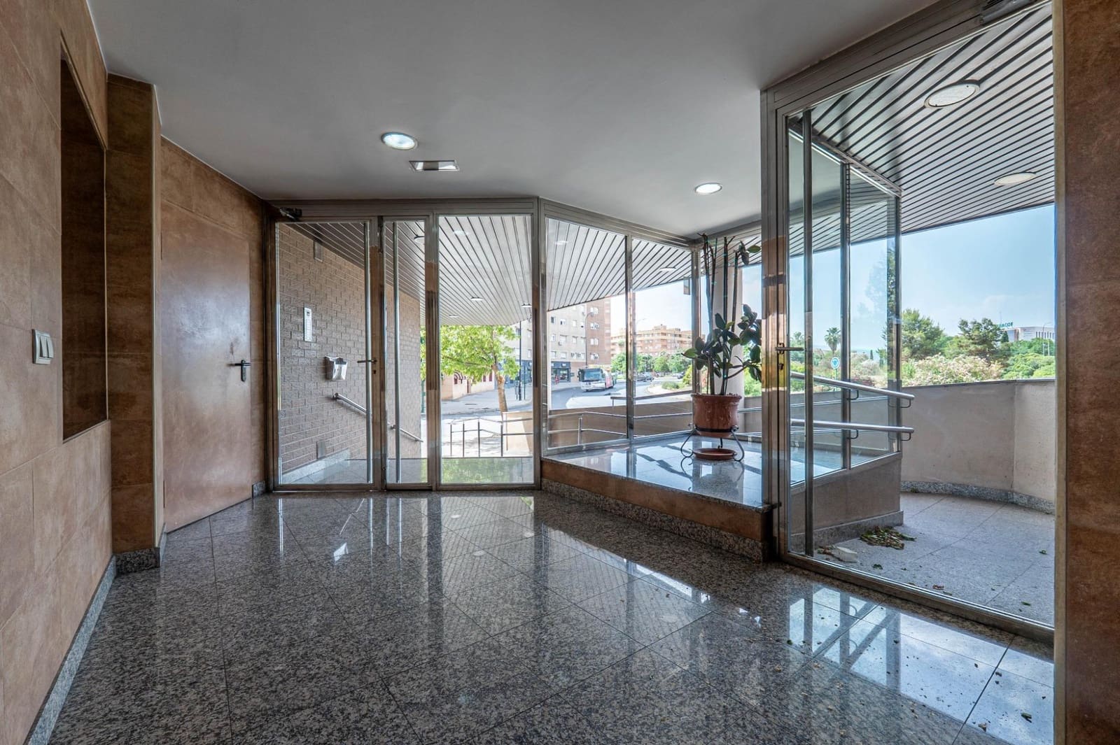 3 makuuhuone Asunto myytävänä paikassa Granada kaupunki - 369 900 € (Ref: 9227010)