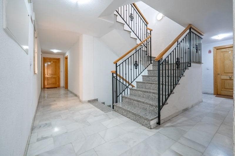 3 soveværelse Lejlighed til salg i Churriana de la Vega - € 175.000 (Ref: 9240361)