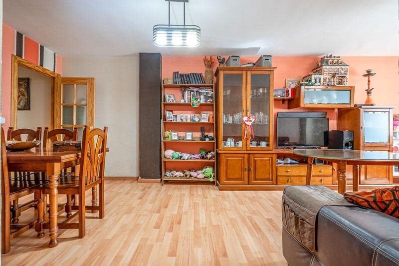 3 soveværelse Lejlighed til salg i Churriana de la Vega - € 175.000 (Ref: 9240361)