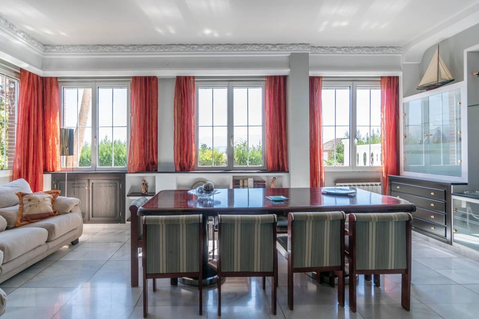 6 soveværelse Villa til salg i Albolote med swimmingpool garage - € 495.000 (Ref: 9240363)