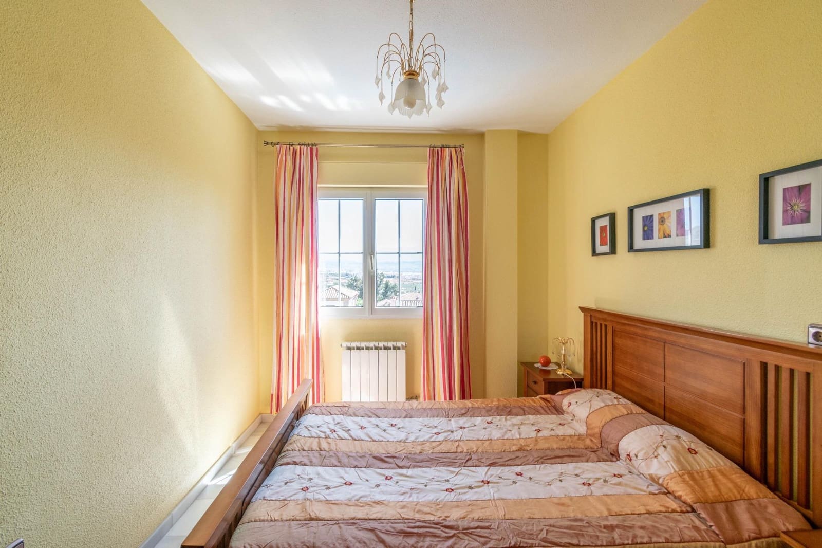 6 soveværelse Villa til salg i Albolote med swimmingpool garage - € 495.000 (Ref: 9240363)