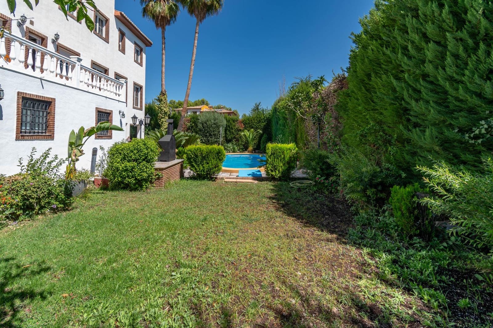 6 soveværelse Villa til salg i Albolote med swimmingpool garage - € 495.000 (Ref: 9240363)