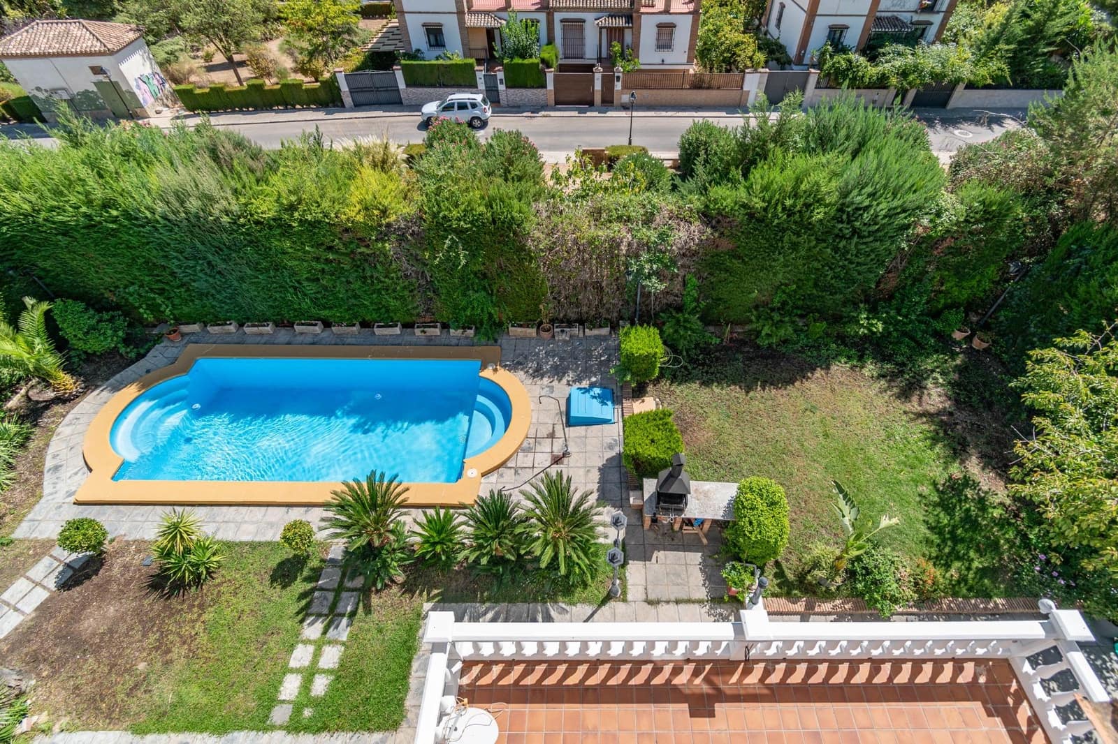 6 soveværelse Villa til salg i Albolote med swimmingpool garage - € 495.000 (Ref: 9240363)