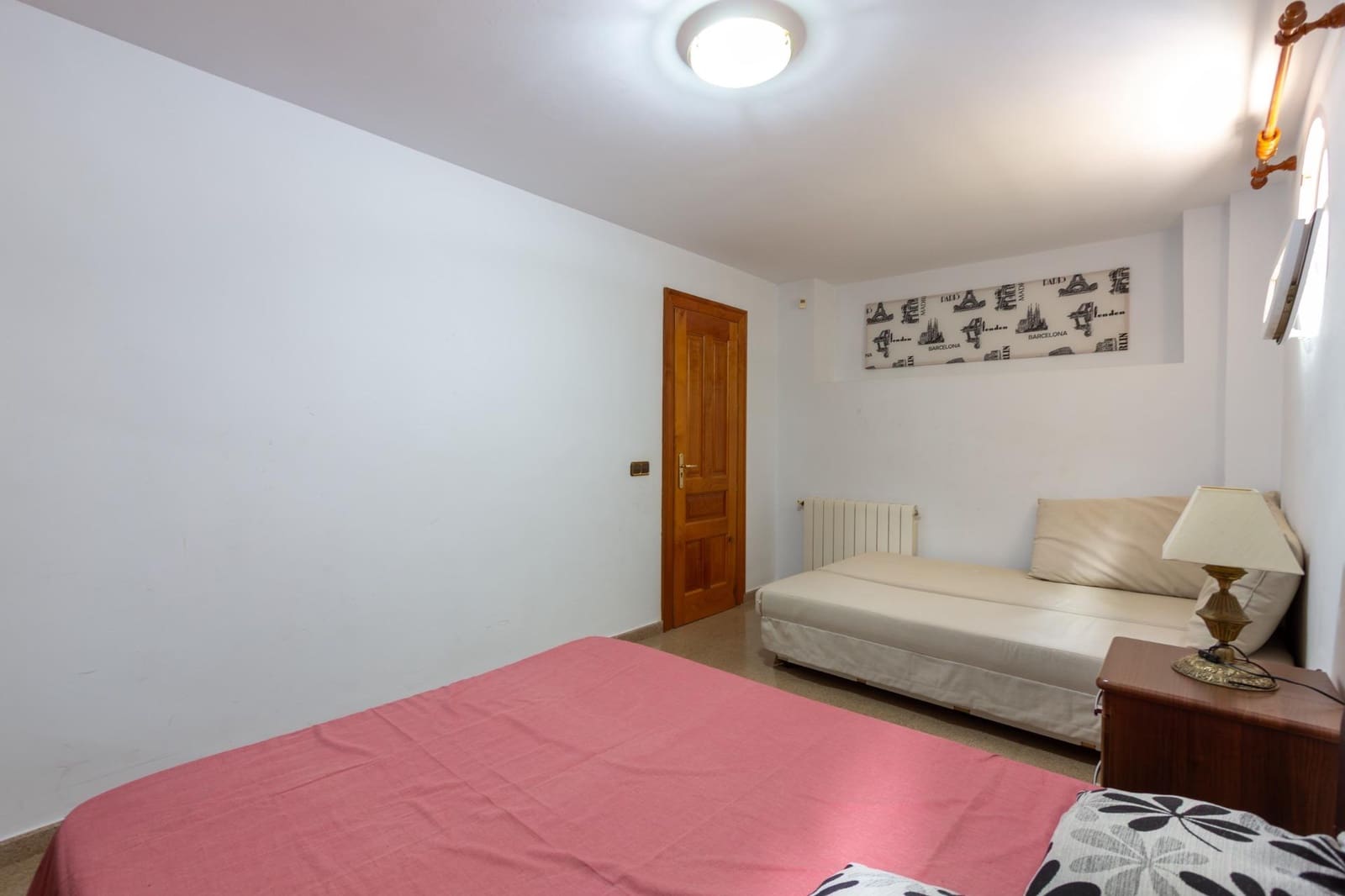 6 slaapkamer Villa te koop in Padul met zwembad - € 350.000 (Ref: 9252405)