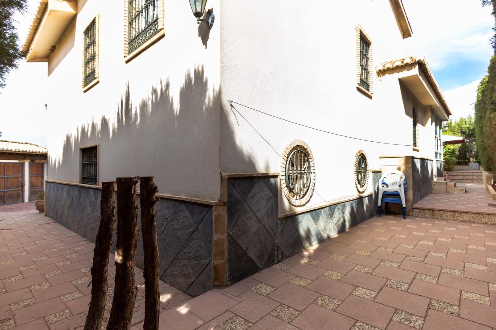 6 slaapkamer Villa te koop in Padul met zwembad - € 350.000 (Ref: 9252405)