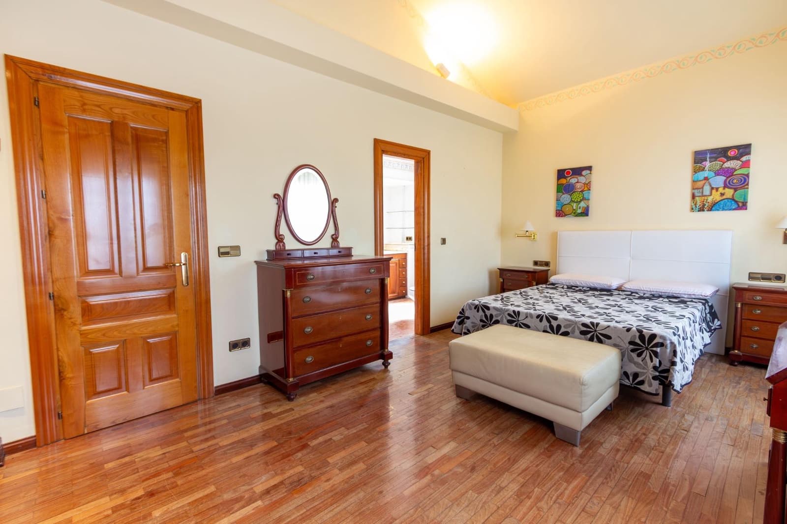 6 slaapkamer Villa te koop in Padul met zwembad - € 350.000 (Ref: 9252405)