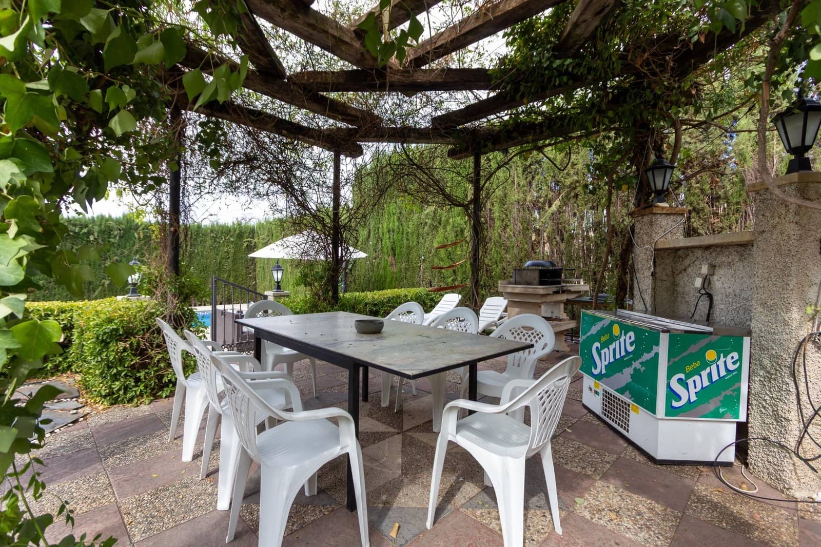 6 slaapkamer Villa te koop in Padul met zwembad - € 350.000 (Ref: 9252405)