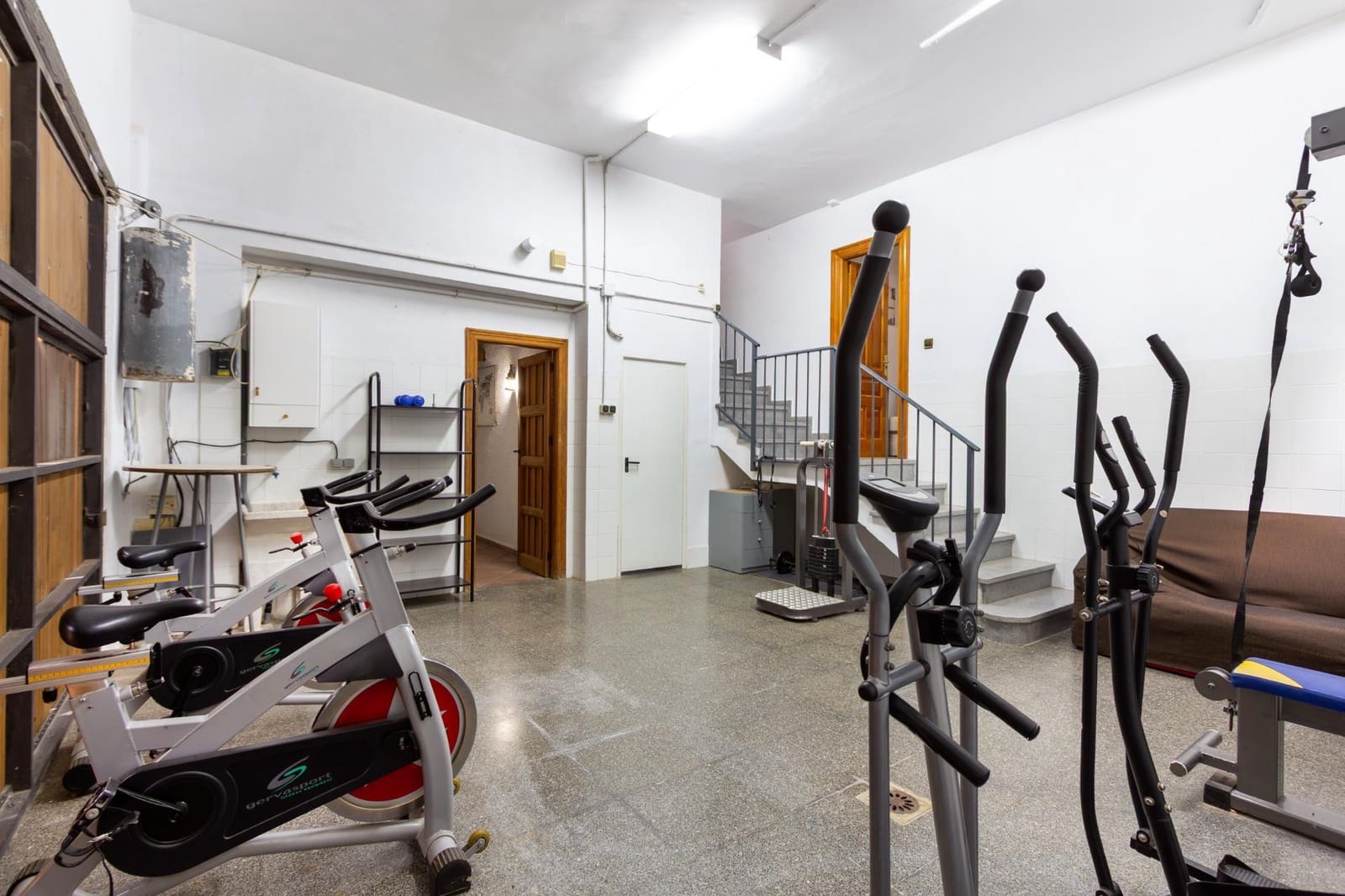 6 slaapkamer Villa te koop in Padul met zwembad - € 350.000 (Ref: 9252405)