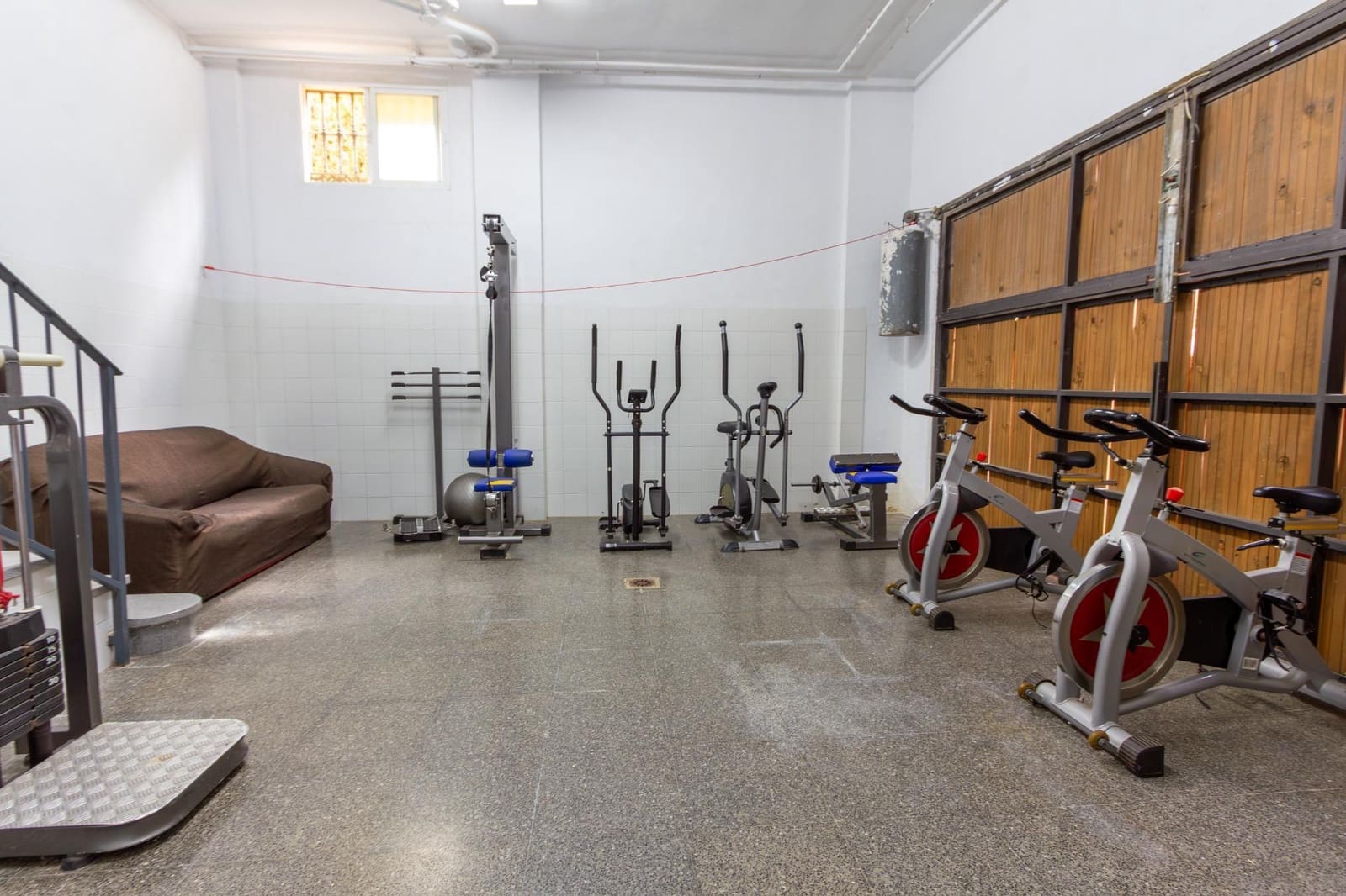 6 slaapkamer Villa te koop in Padul met zwembad - € 350.000 (Ref: 9252405)