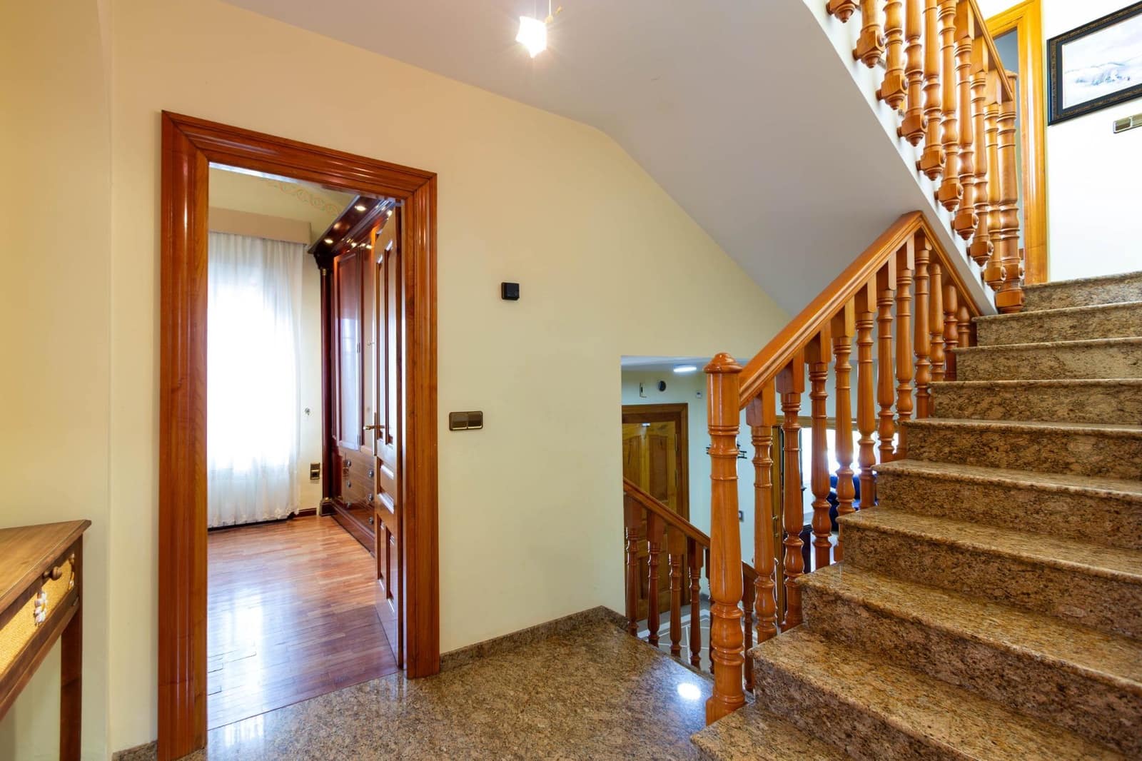 6 slaapkamer Villa te koop in Padul met zwembad - € 350.000 (Ref: 9252405)