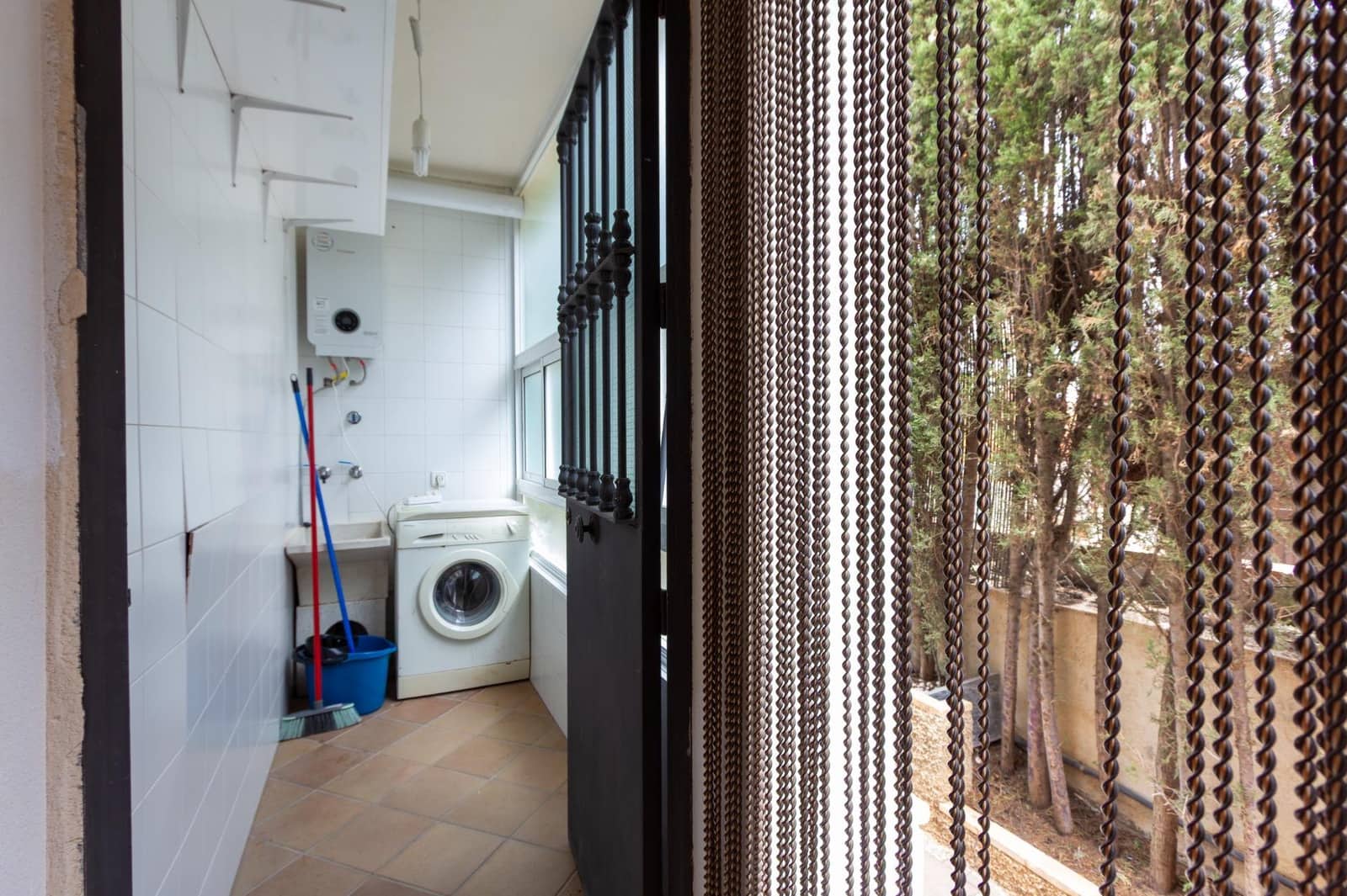 6 slaapkamer Villa te koop in Padul met zwembad - € 350.000 (Ref: 9252405)