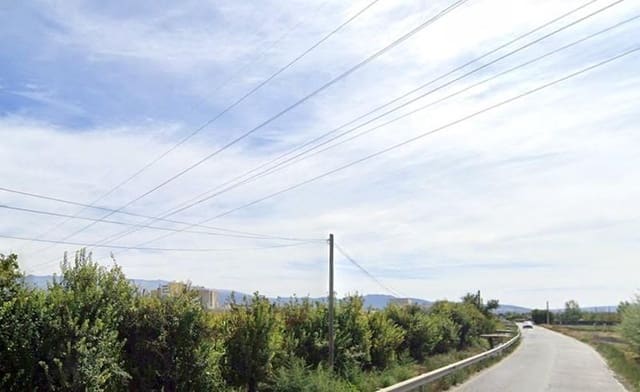 Finca/Landehus til salg i Granada by - € 175.500 (Ref: 9252406)