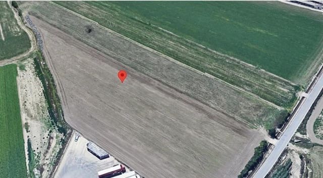 Finca/Landehus til salg i Granada by - € 175.500 (Ref: 9252406)