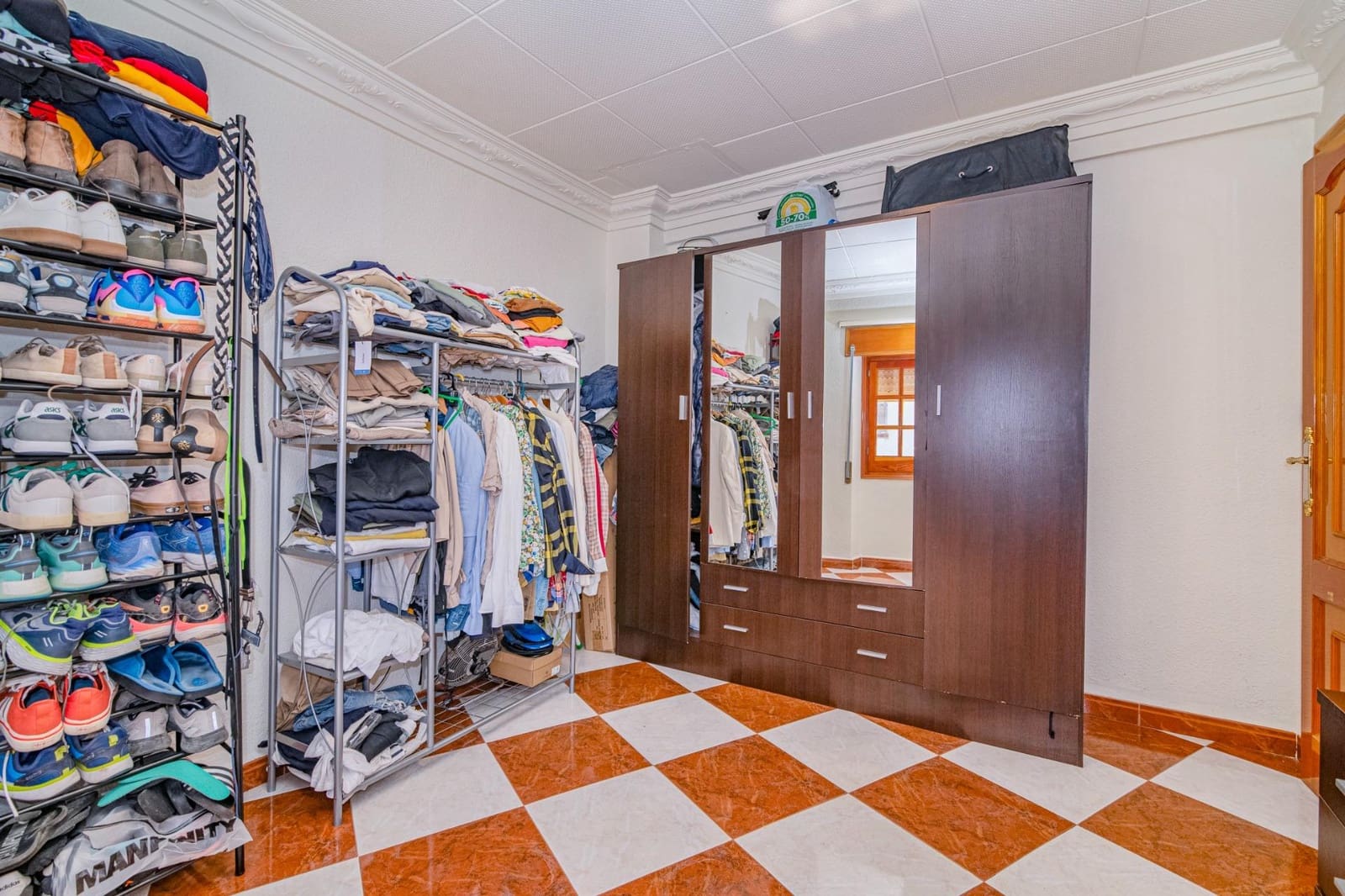 3 soveværelse Rækkehus til salg i Pinos Puente - € 125.000 (Ref: 9252407)