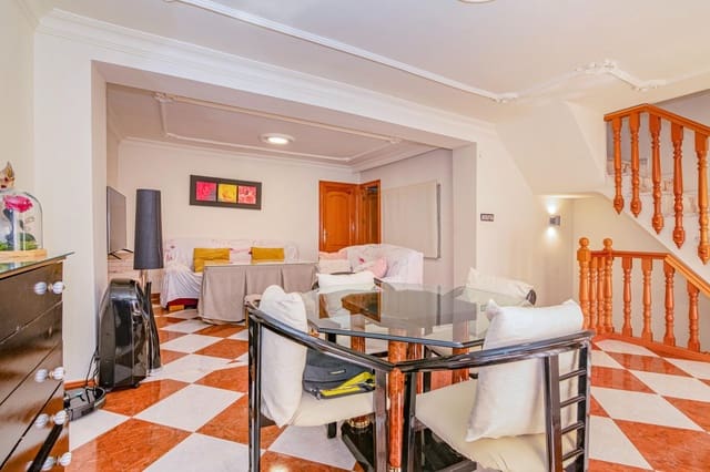 3 chambre Villa/Maison Mitoyenne à vendre à Pinos Puente - 125 000 € (Ref: 9252407)