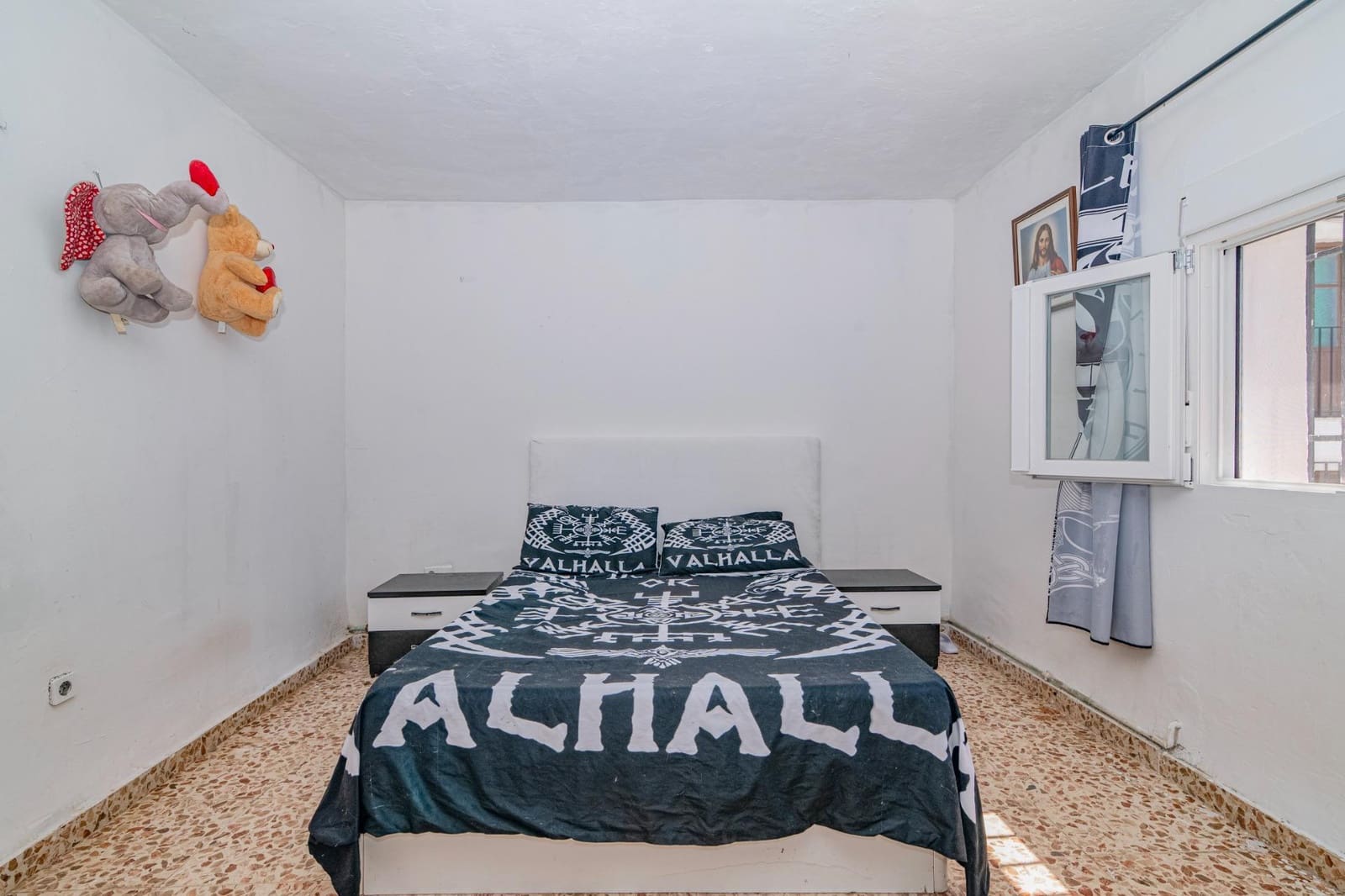 6 slaapkamer Huis te koop in Quentar - € 109.900 (Ref: 9257256)