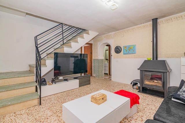 6 bedroom Townhouse for sale in Quéntar - € 109,900 (Ref: 9257256)